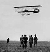 http://upload.wikimedia.org/wikipedia/commons/2/25/DAAV00008A_Boxkite_at_Point_Cook_1916.jpg