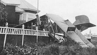 G-AUCV NLA CURTISS.jpg